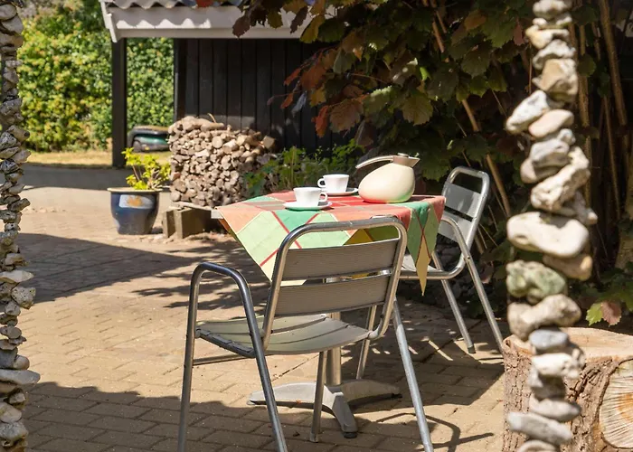 Front In With Wifi Mesinge